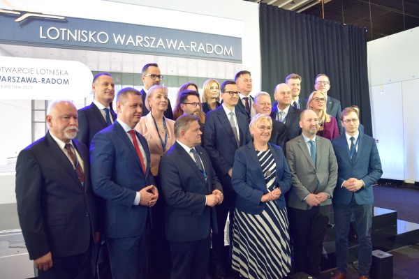 Uroczyste_otwarcie_lotniska_Warszawa-Radom